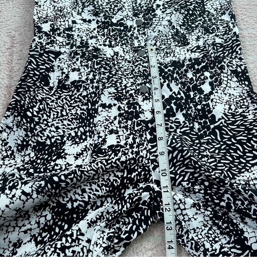 The Kit Black White Patterned Alex Jumpsuit Cropped Long Sleeve Size Medium Fall - Picture 9 of 12